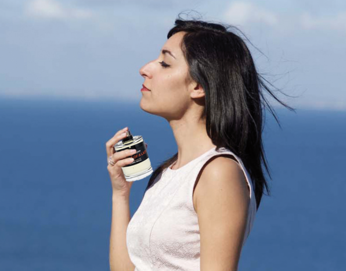 Una scia profumata guida da “Essence”, dove il profumo è un’arte